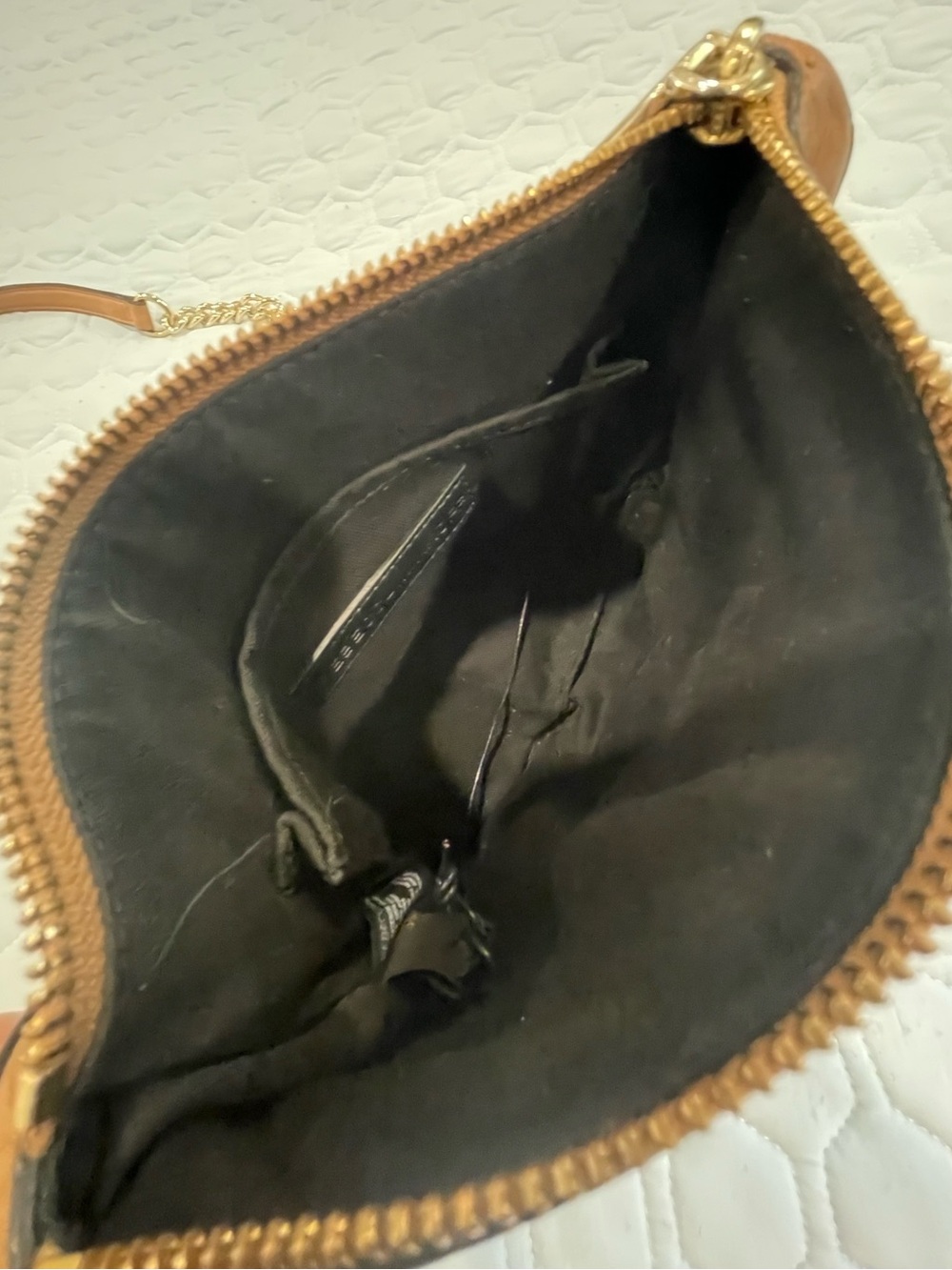 Rebecca Minkoff Avery Crossbody Purse - Picture 5 of 7